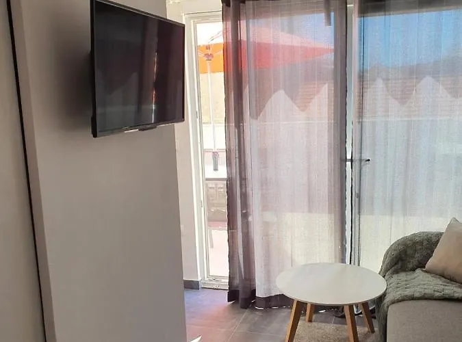 I アパート ヴィンイェラック